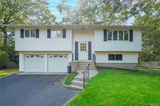 30 Clematis Street, Port Jefferson Station, NY 11776