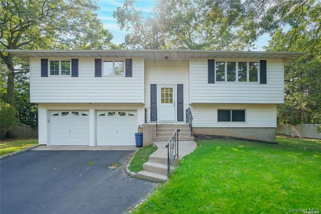 30 Clematis Street, Port Jefferson Station, NY 11776