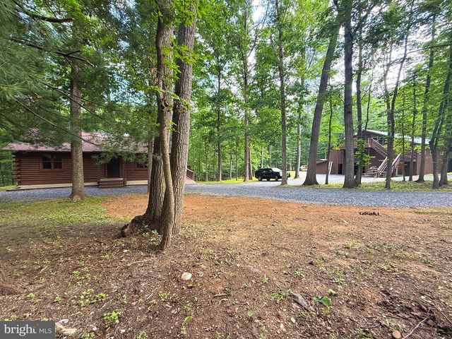 88 BUSHY TAIL TRL, Hedgesville, WV 25427