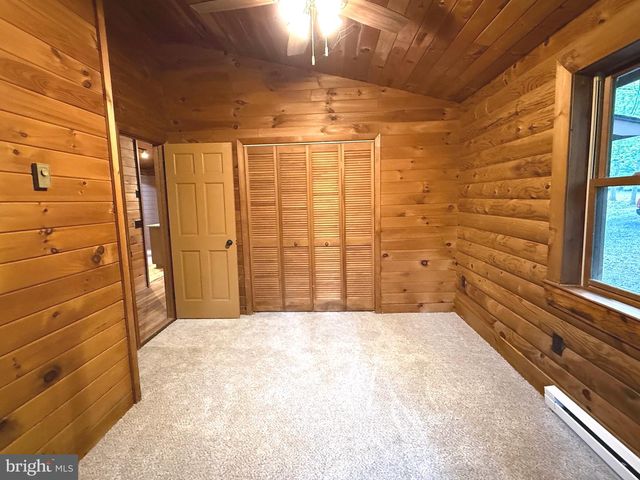88 BUSHY TAIL TRL, Hedgesville, WV 25427