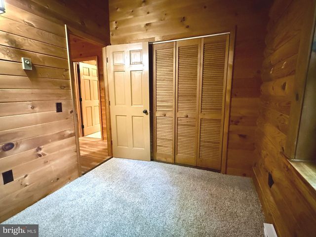 88 BUSHY TAIL TRL, Hedgesville, WV 25427