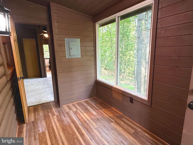 88 BUSHY TAIL TRL, Hedgesville, WV 25427