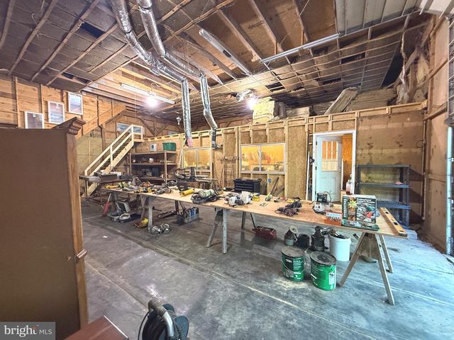 88 BUSHY TAIL TRL, Hedgesville, WV 25427
