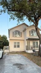 1600 SW 44th Avenue, Fort Lauderdale, FL 33317
