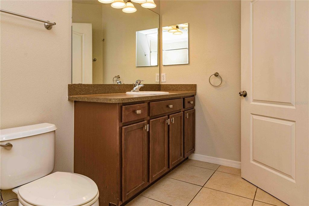 Image 23 of property listing at 3039 RODRICK CIRCLE, Orlando, FL 32824