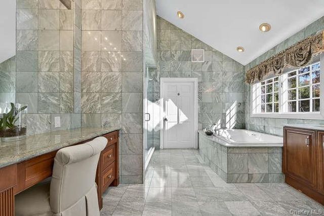 12 Donna Drive, Upper Brookville, NY 11771