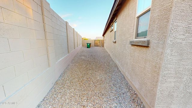 17336 W LYNX Road, Goodyear, AZ 85338