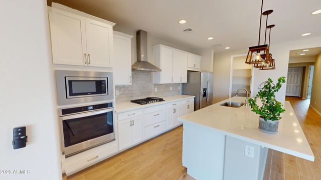 17336 W LYNX Road, Goodyear, AZ 85338