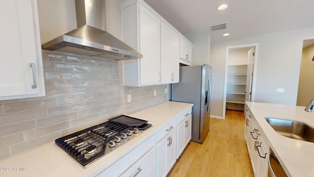 17336 W LYNX Road, Goodyear, AZ 85338
