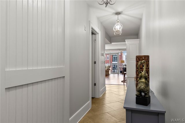 1018 Hackberry 202, Tuscaloosa, AL 35401