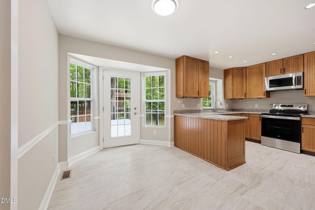 9812 Gralyn Road, Raleigh, NC 27613