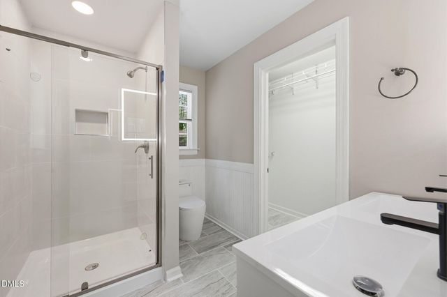 9812 Gralyn Road, Raleigh, NC 27613