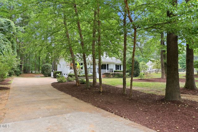 9812 Gralyn Road, Raleigh, NC 27613