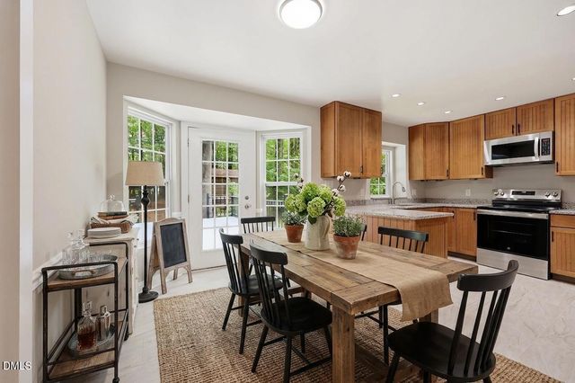 9812 Gralyn Road, Raleigh, NC 27613