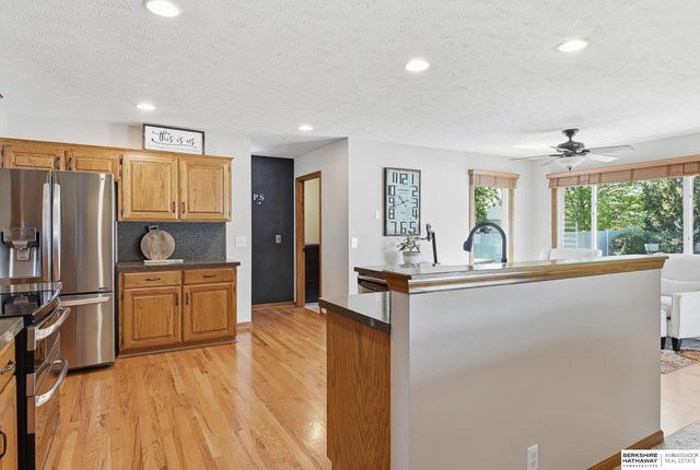 10383 Redick Avenue, Omaha, NE 68122