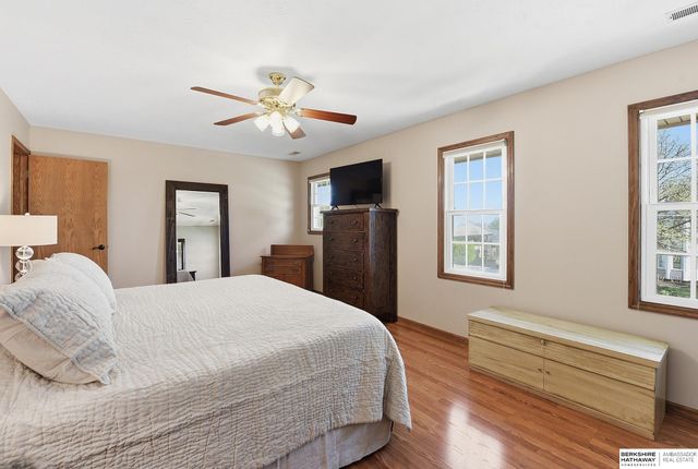 10383 Redick Avenue, Omaha, NE 68122
