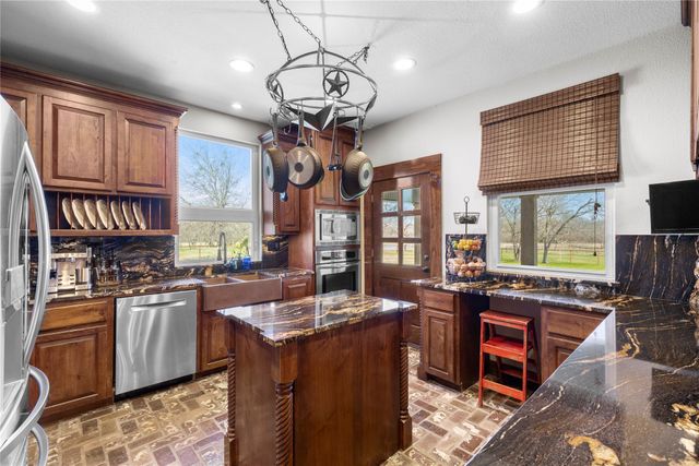 4620 County Road 2720, Caddo Mills, TX 75135