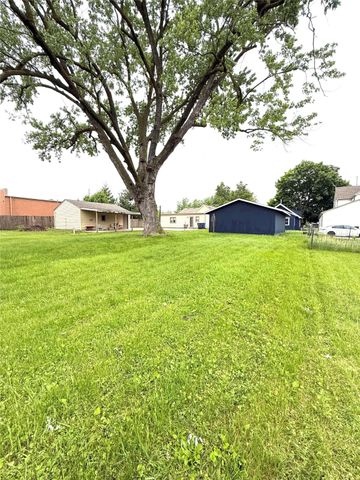 3903 SW 9th Street, Des Moines, IA 50315