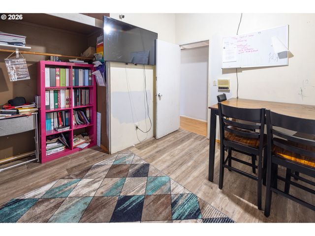 34035 Se ELM St, Scappoose, OR 97056