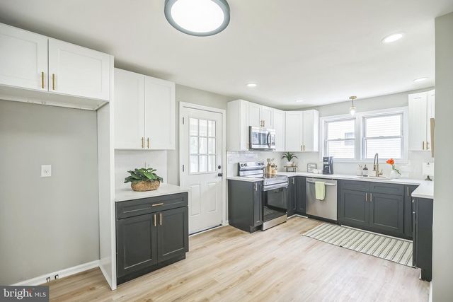 46 ROOSEVELT ST S, Paulsboro, NJ 08066