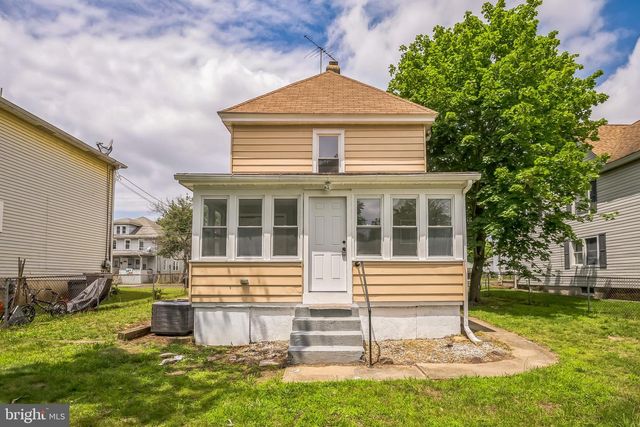 46 ROOSEVELT ST S, Paulsboro, NJ 08066