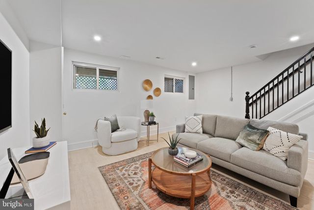 1317 RITTENHOUSE ST NW, Washington, DC 20011