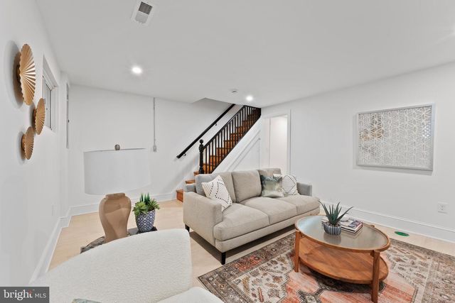 1317 RITTENHOUSE ST NW, Washington, DC 20011