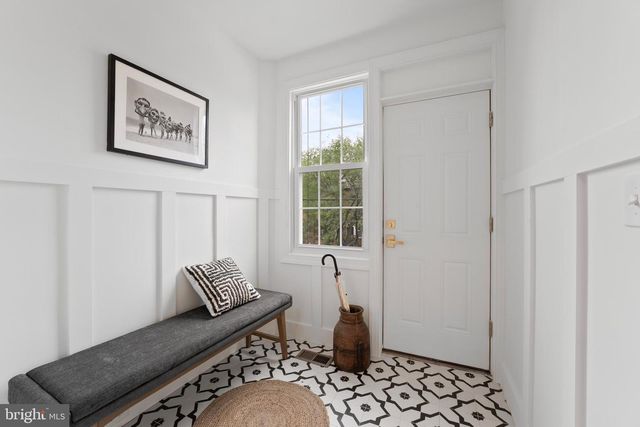 1317 RITTENHOUSE ST NW, Washington, DC 20011