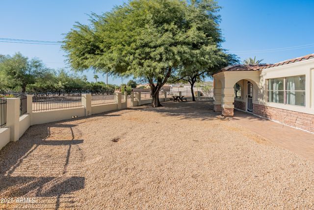 23907 N 83RD Avenue, Peoria, AZ 85383