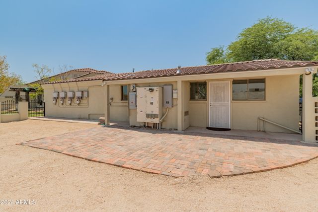 23907 N 83RD Avenue, Peoria, AZ 85383