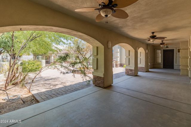 23907 N 83RD Avenue, Peoria, AZ 85383