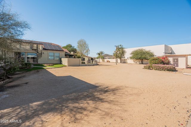 23907 N 83RD Avenue, Peoria, AZ 85383