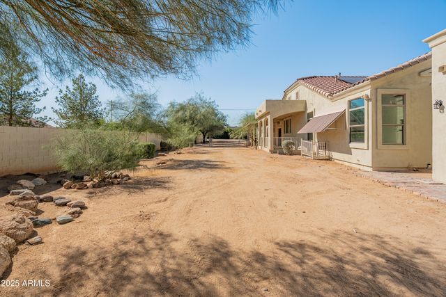 23907 N 83RD Avenue, Peoria, AZ 85383