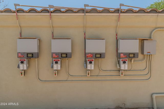 23907 N 83RD Avenue, Peoria, AZ 85383