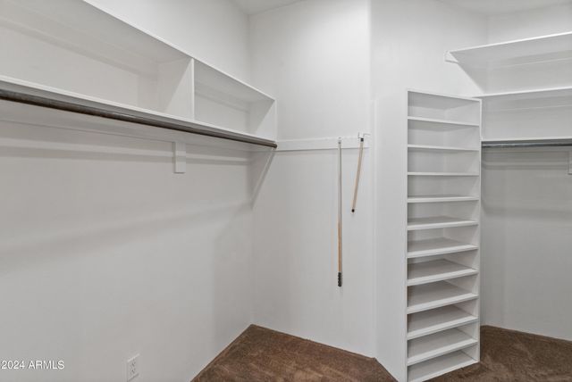 23907 N 83RD Avenue, Peoria, AZ 85383