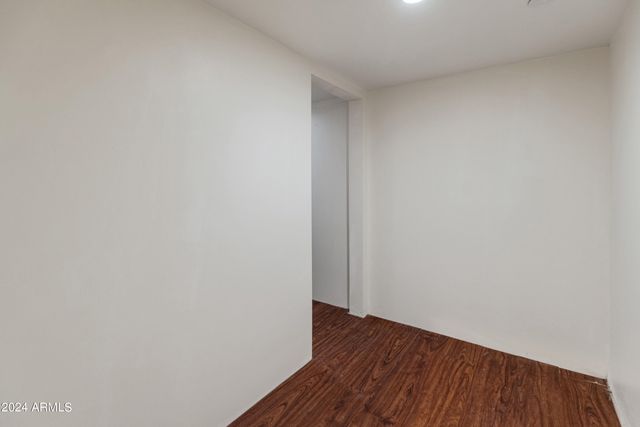 23907 N 83RD Avenue, Peoria, AZ 85383