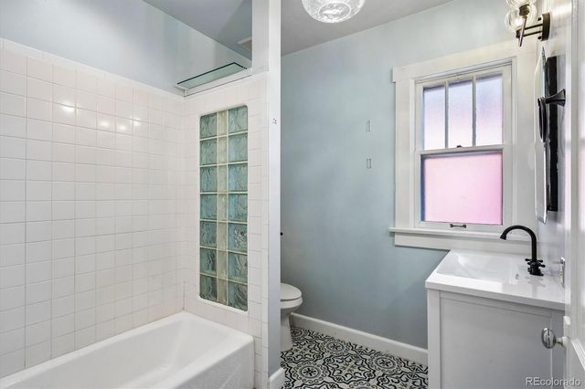1122 Fillmore Street, Denver, CO 80206
