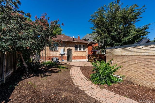 1122 Fillmore Street, Denver, CO 80206