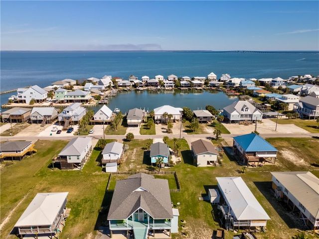 2135 Cadillac Avenue, Dauphin Island, AL 36528