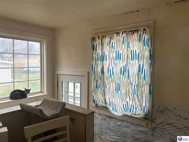 2671 Bardstown Road, Elizabethtown, KY 42701