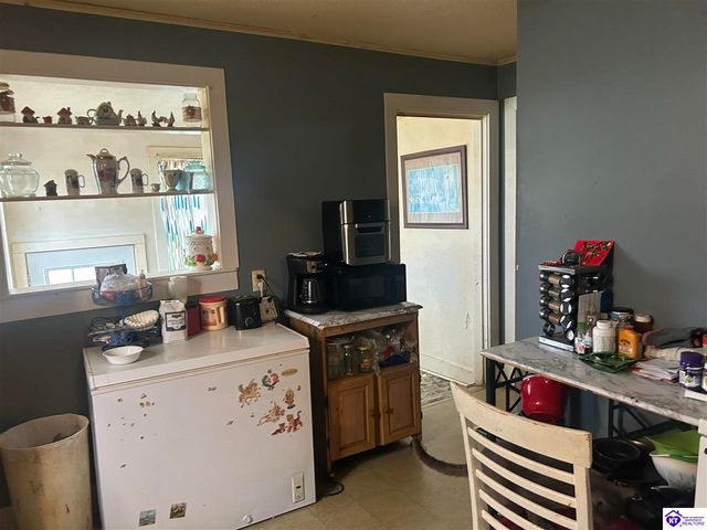 2671 Bardstown Road, Elizabethtown, KY 42701