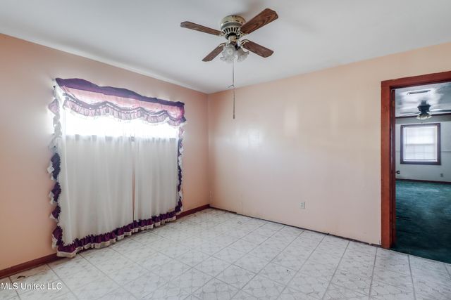 3300 Macphelah Road, Moss Point, MS 39563