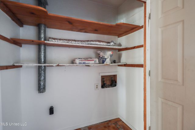 3300 Macphelah Road, Moss Point, MS 39563