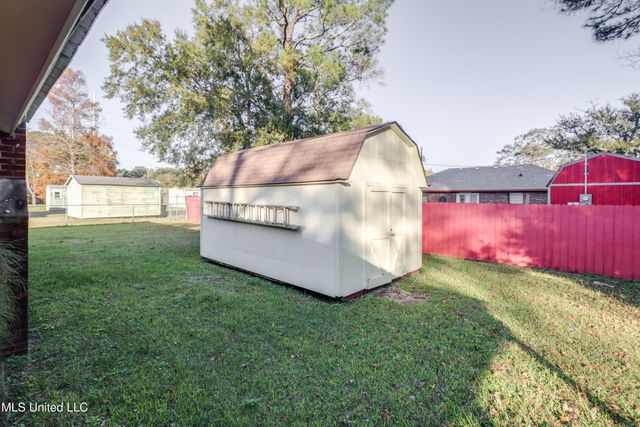 3300 Macphelah Road, Moss Point, MS 39563