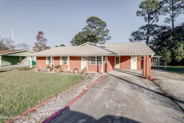 3300 Macphelah Road, Moss Point, MS 39563