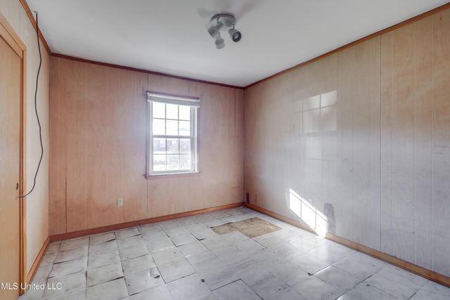 3300 Macphelah Road, Moss Point, MS 39563