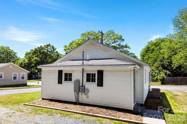 203 Sacco Street, Belmont, NC 28012