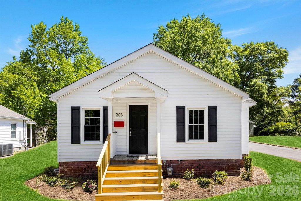203 Sacco Street, Belmont, NC 28012