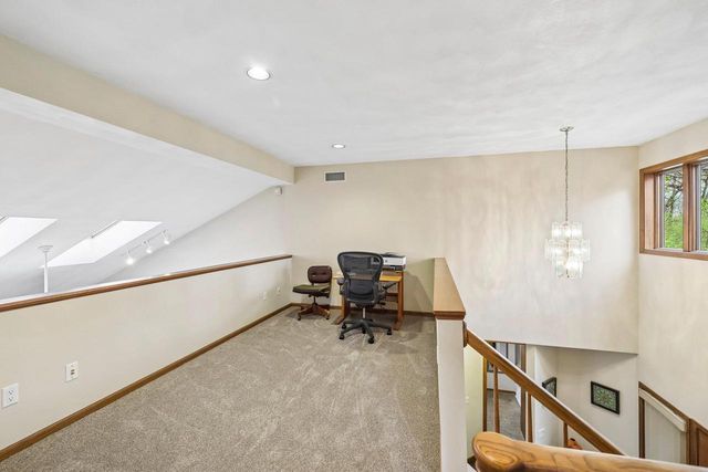 422 Game Ridge Trail, Oregon, WI 53575