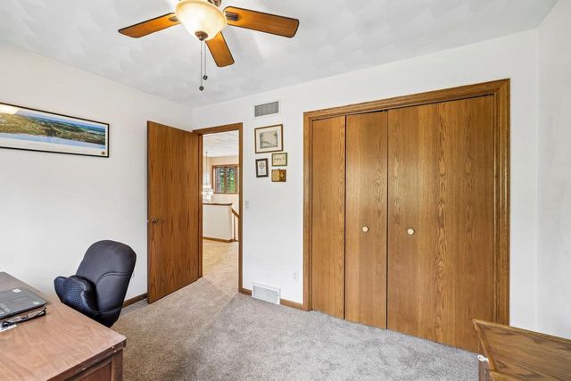 422 Game Ridge Trail, Oregon, WI 53575